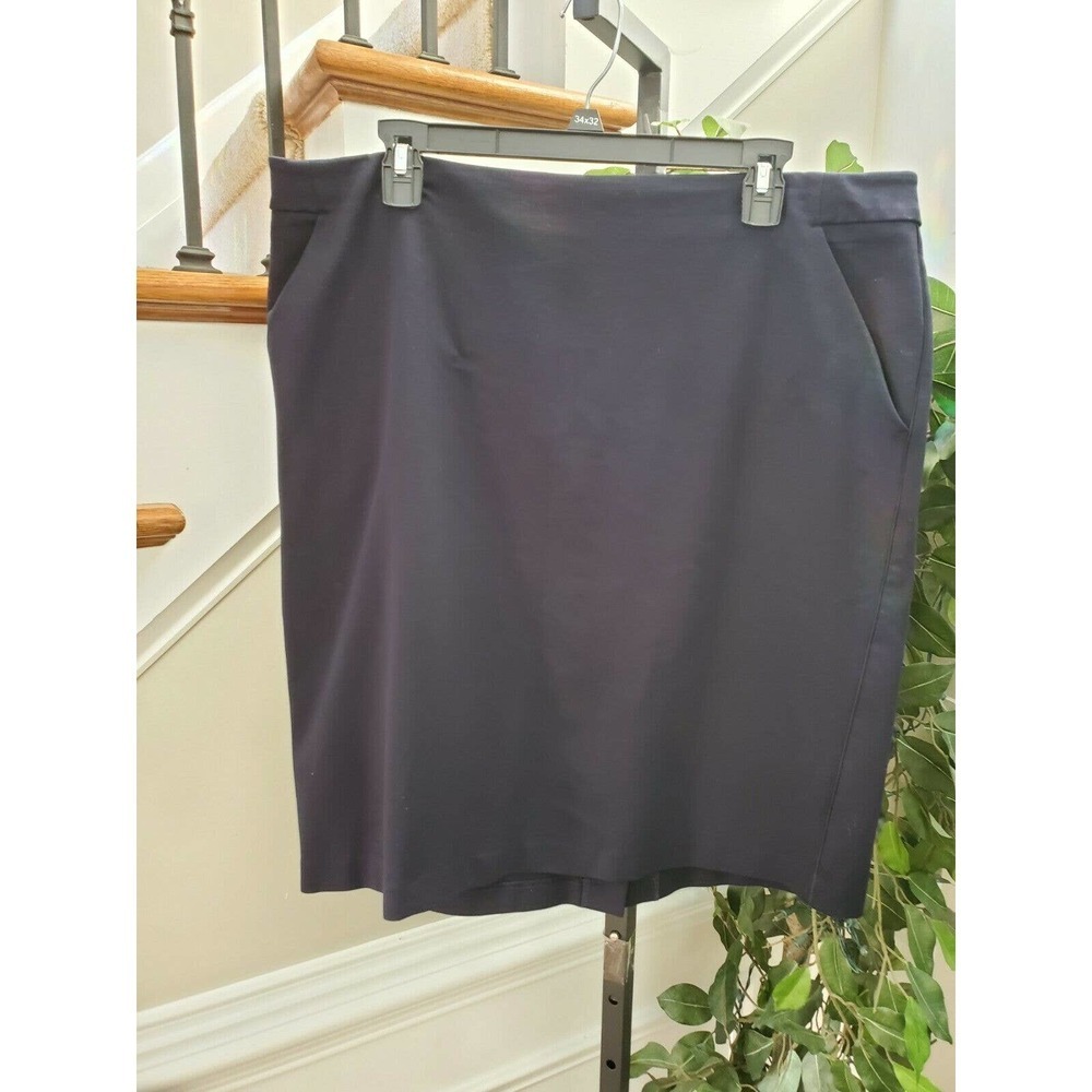 A New Day Women's Solid Black Rayon & Nylon Pull on Casual Pencil Skirt Size 18